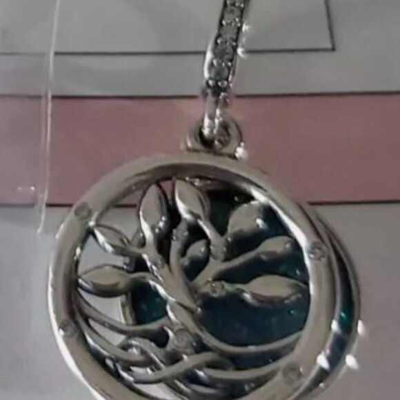 PANDORA Sterling Silver Glow-in-the-dark Infinity Tree Double Dangle 793599C01 - Picture 11 of 15